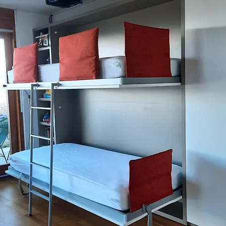 Daire Joli 2 Pieces Et Demi Confort, Balcon Du Ciel Mont-noble *