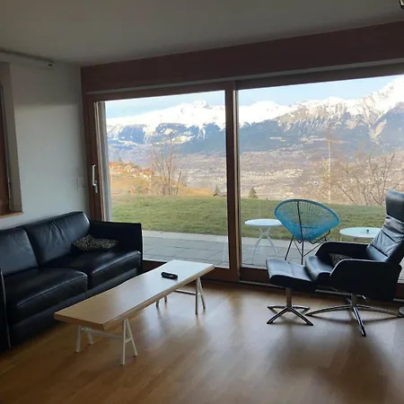 アパート Joli 2 Pieces Et Demi Confort, Balcon Du Ciel Mont-noble Nax