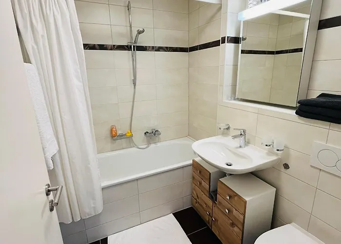 Joli 2 Pieces Et Demi Confort, Balcon Du Ciel Mont-noble