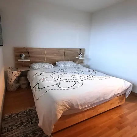 Joli 2 Pieces Et Demi Confort, Balcon Du Ciel Mont-noble *